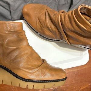 Diba Tan Leather Wedge Boots